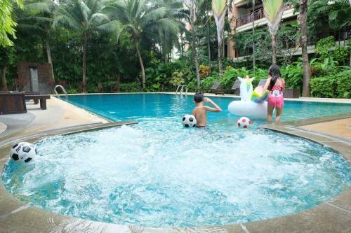 Apartamentos Rawai Seaview Condominium Phuket