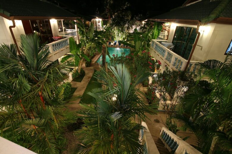 Hotel Ya Nui Resort