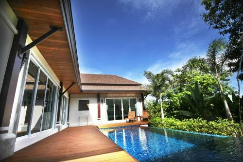 Modern Thai Villa Rawai