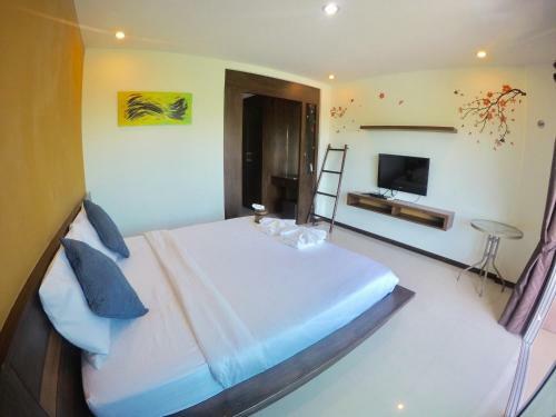 Hostal Benjamas Place