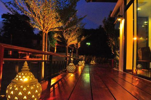 Hotel Navatara Phuket Resort