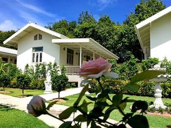 Villa Perennial Resort