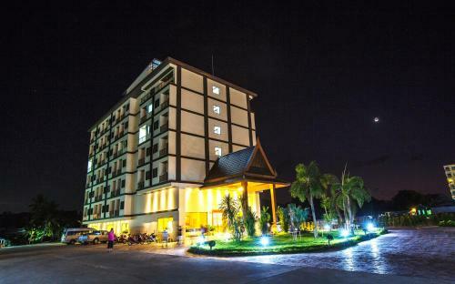 Hotel Airport Resort & Spa