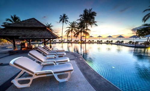 Hotel Nora Beach Resort & Spa