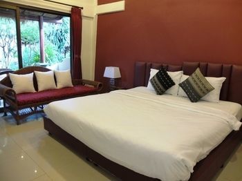 Papillon Resort