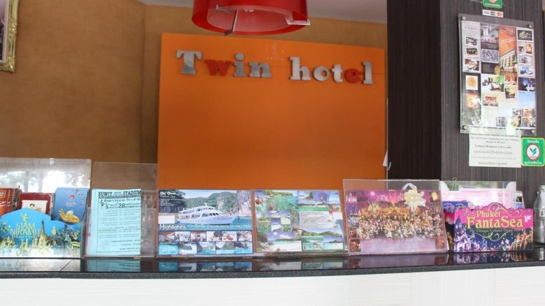 Twin Hotel