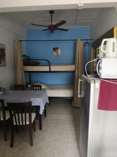 Hostal Bellmans Restaurant & Guesthouse