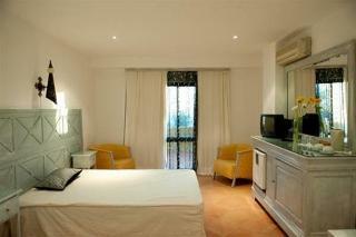 Hotel Valmar Villas