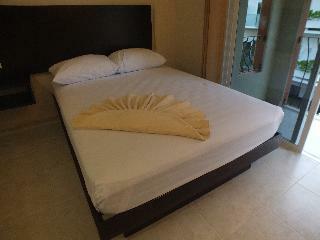 Sahara Hotel