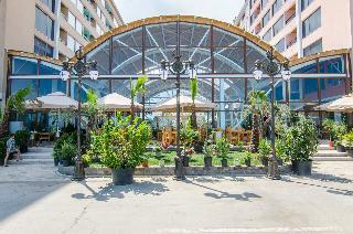 Hotel Phoenicia Royal
