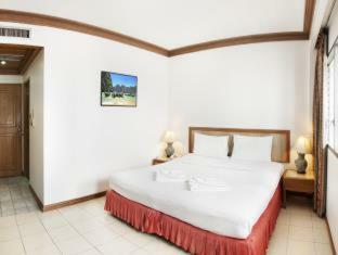 Hotel Rattana Mansion