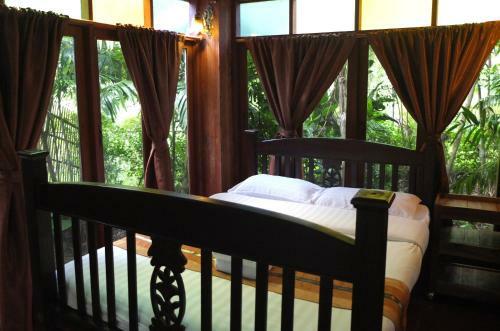 Hotel Pai Treehouse