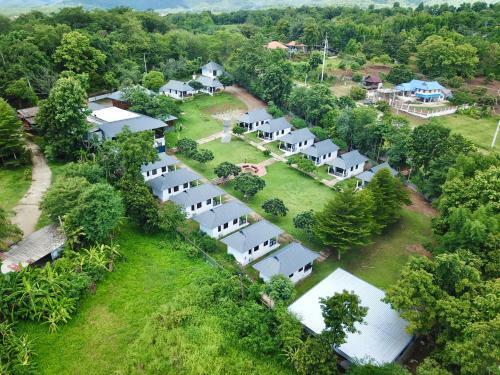 Posada Diamond Village Pai