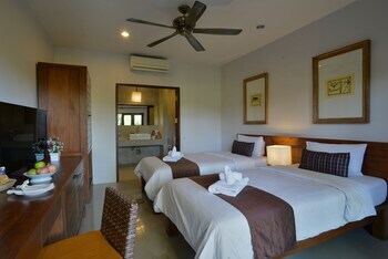 Yoma Hotel, Pai
