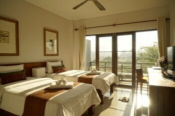 Yoma Hotel, Pai