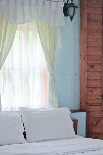 Hotel Pai Flora Resort