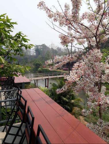 Hotel Pai Loess Resort