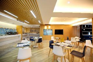 Hotel Holiday Inn Express Chengdu North Railway Station