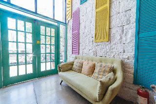 Hotel Reddoorz Plus @ Danlig Street, Makati