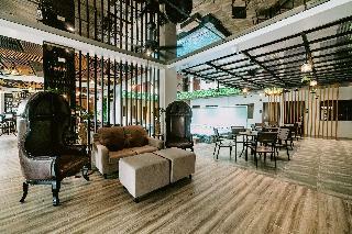 Surestay Plus Hotel By Bw AC Luxe Angeles City