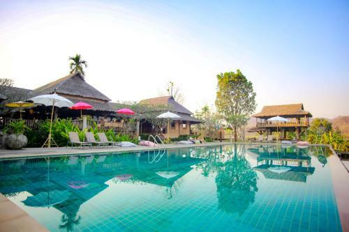 Lodge Phu Pai Art Resort