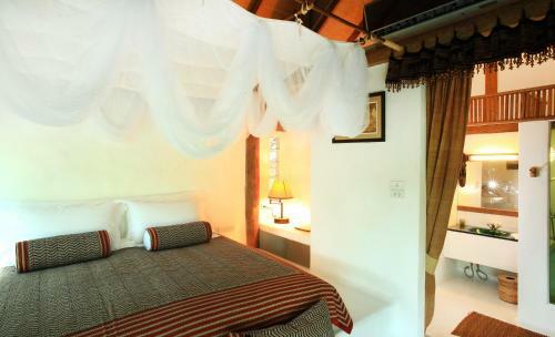 Hotel Pai Island Resort