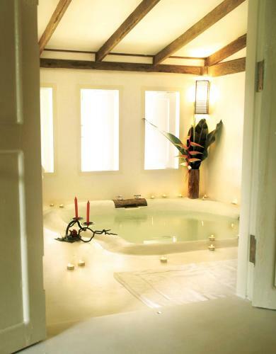 Hotel Pai Island Resort