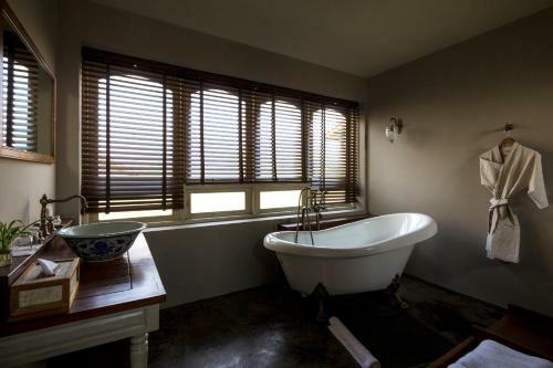 Hotel Reverie Siam