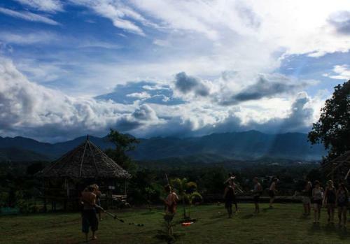 Hostal Pai Circus School And Resort