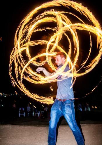 Hostal Pai Circus School And Resort