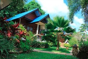 Hostal Baan Rom Mai Resort