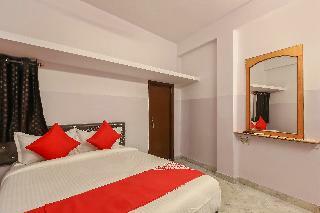 Hotel Raj Banjara White House