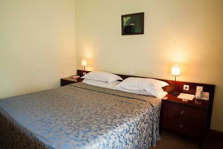 Gorillas Lake Kivu Hotel