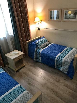 Green Park Hotel