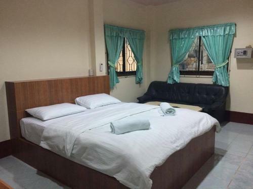 Hostal Chaweng Y&o Guesthouse