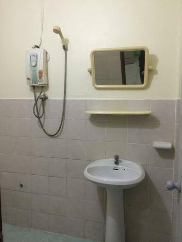 Hostal Chaweng Y&o Guesthouse