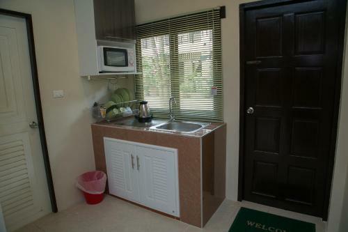 Hostal Garden Home