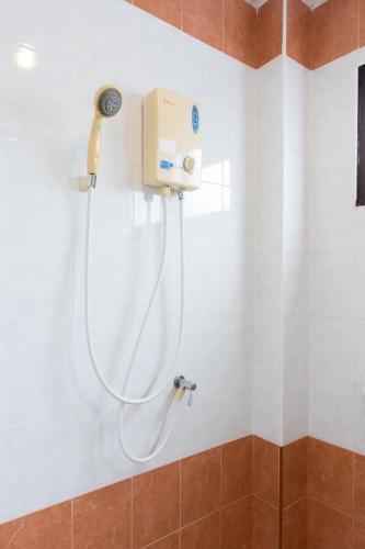 Hostal Garden Home