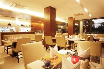 Hotel The Avenue Samui