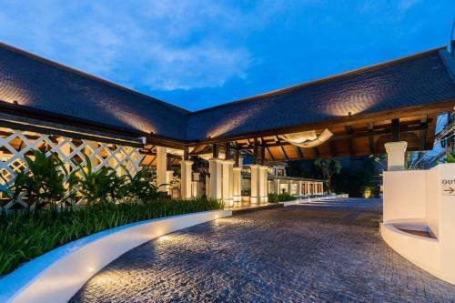 Hotel Chaweng Regent Beach Resort