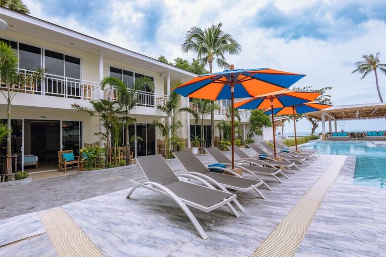 Hotel Ark Bar Beach Resort