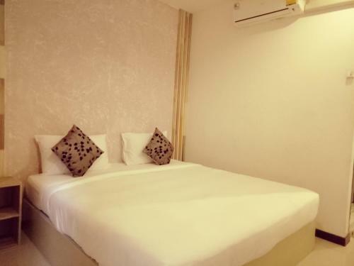Hotel B2@samui Beach Resort