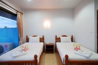 Hostal Holiday Guest House
