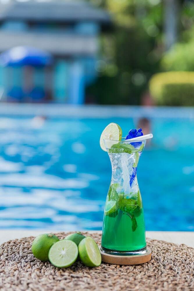 Hotel Chaba Cabana Beach Resort & Spa