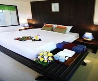 Chaweng Beach Hotel