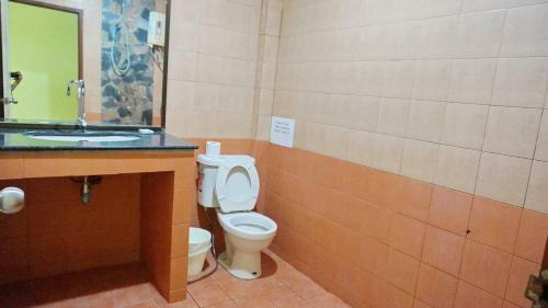 Hostal Kluay Mai Guest House