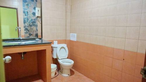 Hostal Kluay Mai Guest House