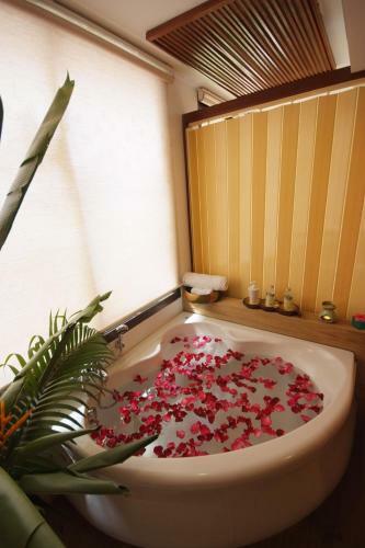 Hotel Bhundhari Chaweng Beach Resort Koh Samui