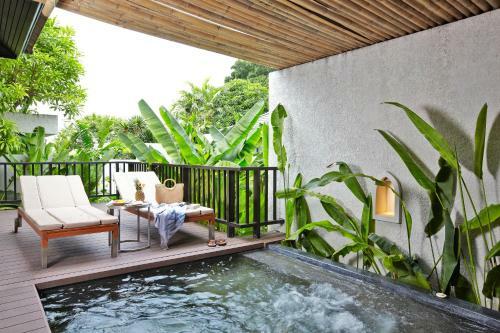 Hotel Sareeraya Villas & Suites