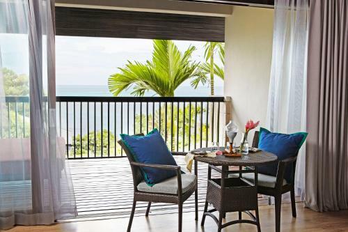 Hotel Sareeraya Villas & Suites